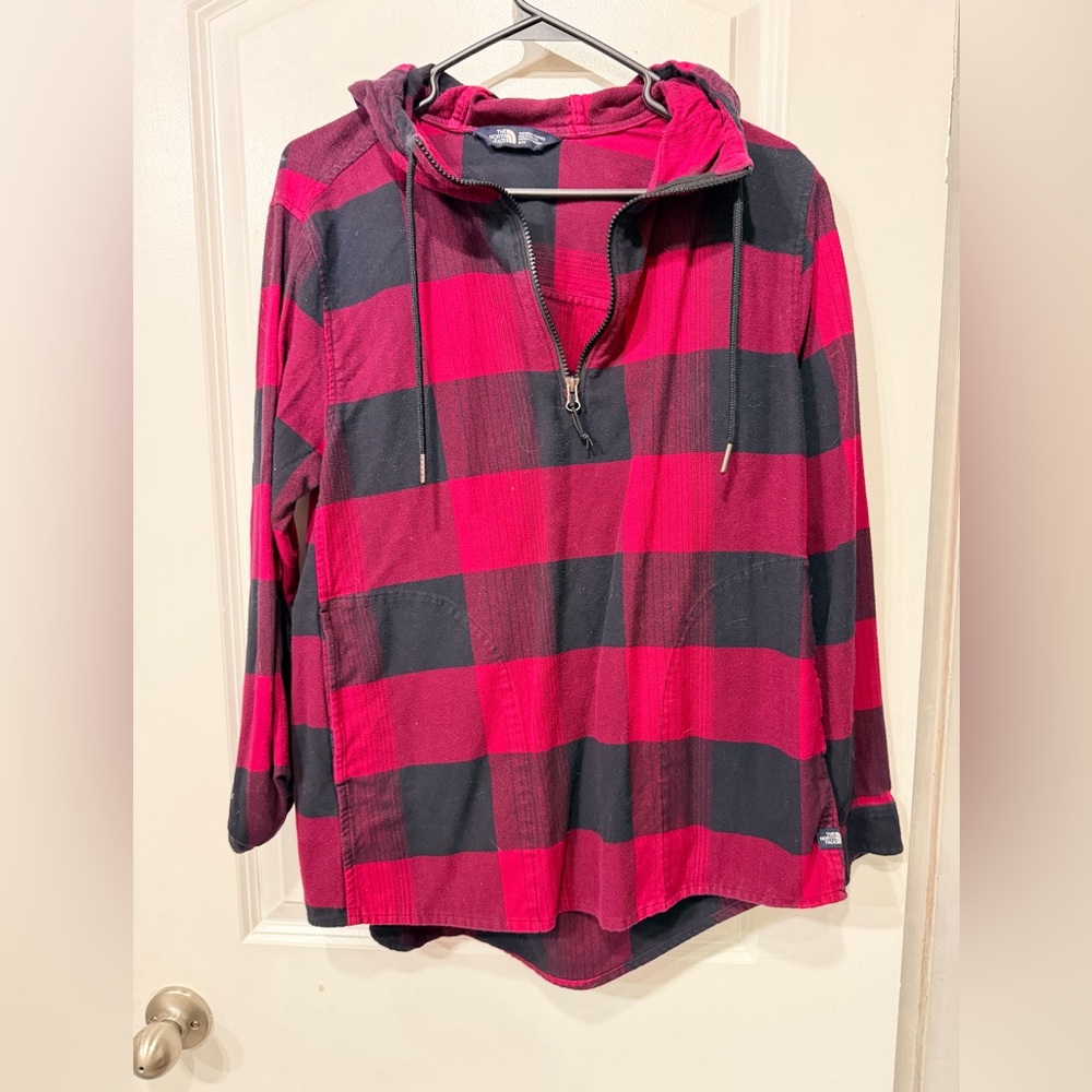 The North Face Red and Black Plaid Hooded 1/2 Zip Pullover MD